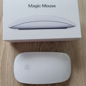 Apple Magic Mouse 2